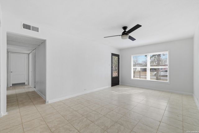 107 Sussex, San Antonio, TX 78221