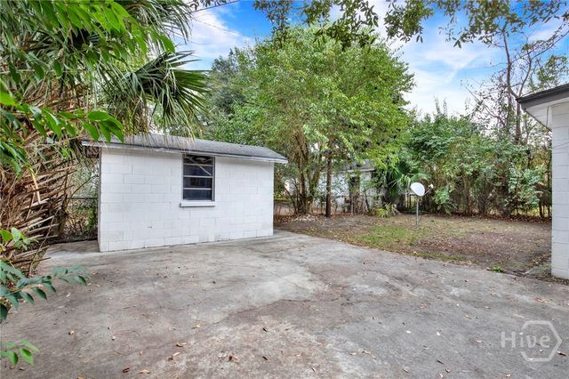 1118 W 49th Street, Savannah, GA 31405