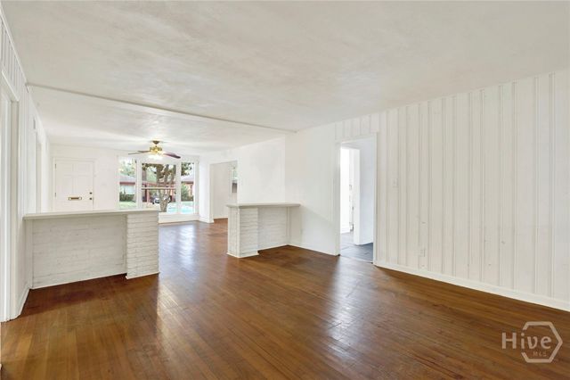 1118 W 49th Street, Savannah, GA 31405