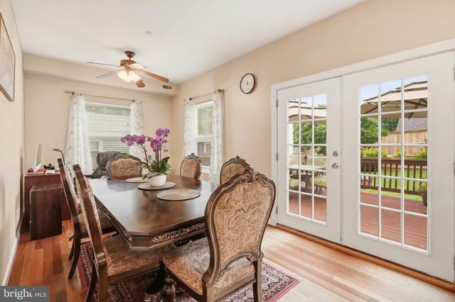 1011 CRAWFORD DR, Rockville, MD 20851