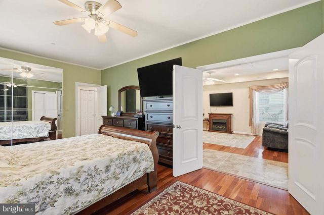 1011 CRAWFORD DR, Rockville, MD 20851