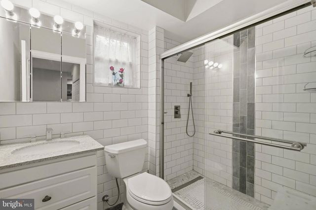 1011 CRAWFORD DR, Rockville, MD 20851
