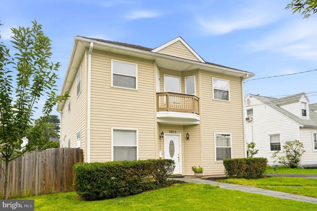 1011 CRAWFORD DR, Rockville, MD 20851
