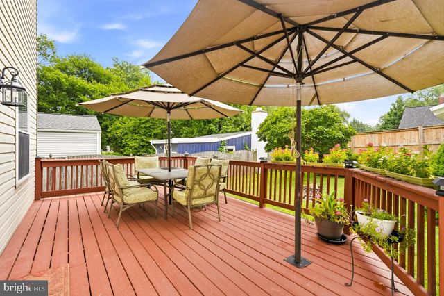 1011 CRAWFORD DR, Rockville, MD 20851