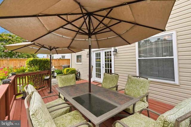 1011 CRAWFORD DR, Rockville, MD 20851