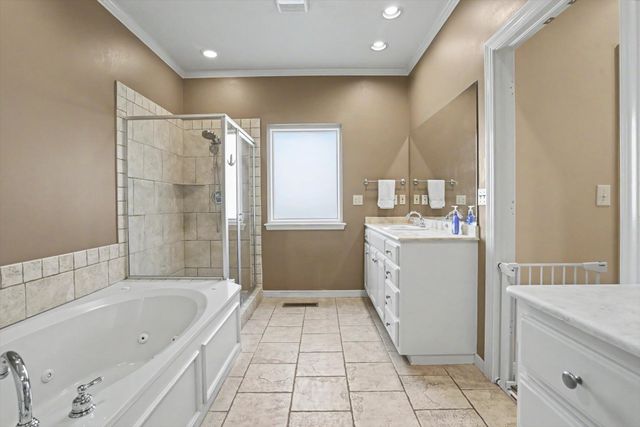 1617 E 122nd Court S, Jenks, OK 74037
