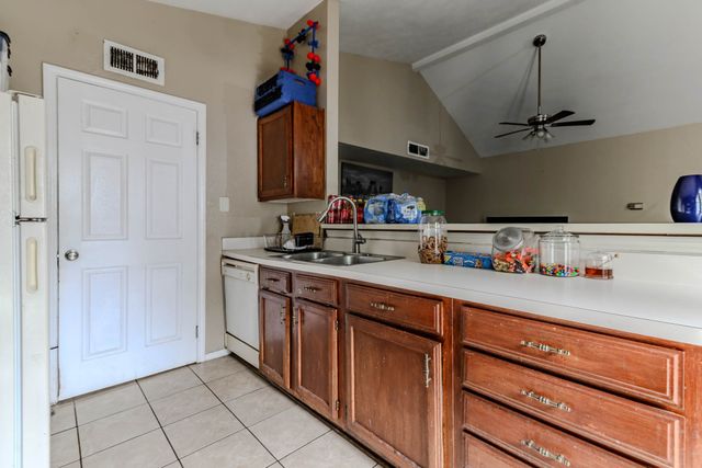 434 Pogue Street, Cedar Hill, TX 75104