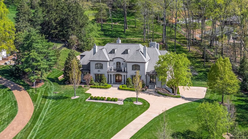 340 White Swans Xing, Brentwood, TN 37027