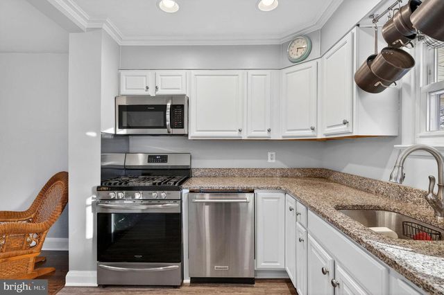 3033 PARKTOWNE RD, Baltimore, MD 21234