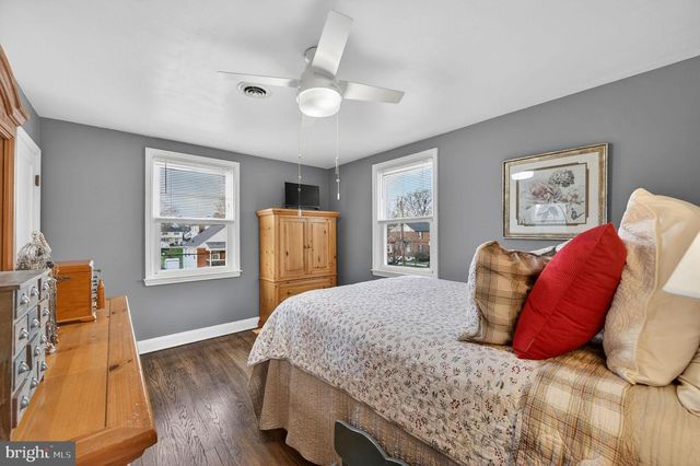 3033 PARKTOWNE RD, Baltimore, MD 21234