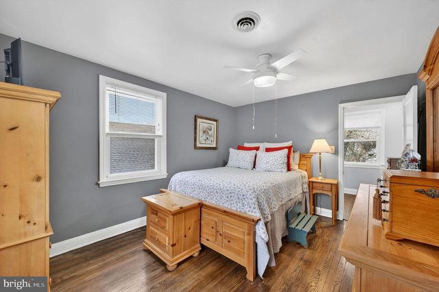 3033 PARKTOWNE RD, Baltimore, MD 21234