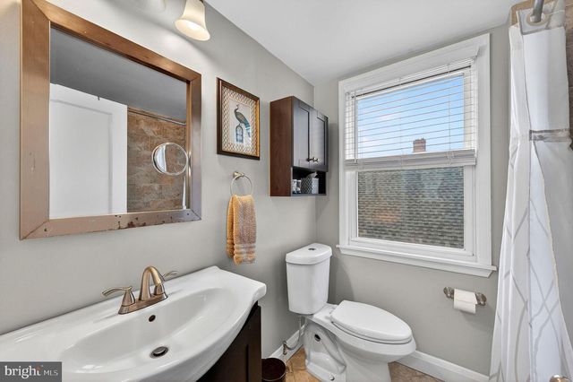 3033 PARKTOWNE RD, Baltimore, MD 21234