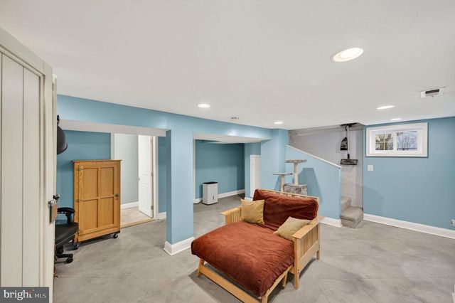 3033 PARKTOWNE RD, Baltimore, MD 21234