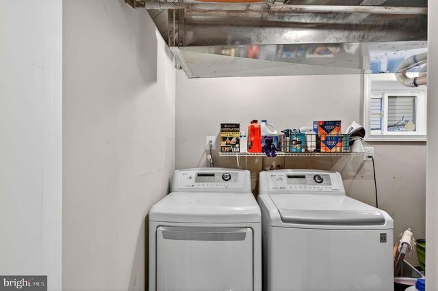 3033 PARKTOWNE RD, Baltimore, MD 21234