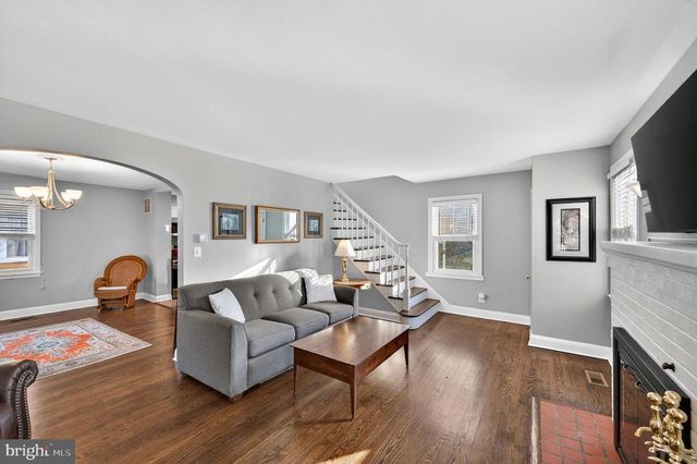 3033 PARKTOWNE RD, Baltimore, MD 21234