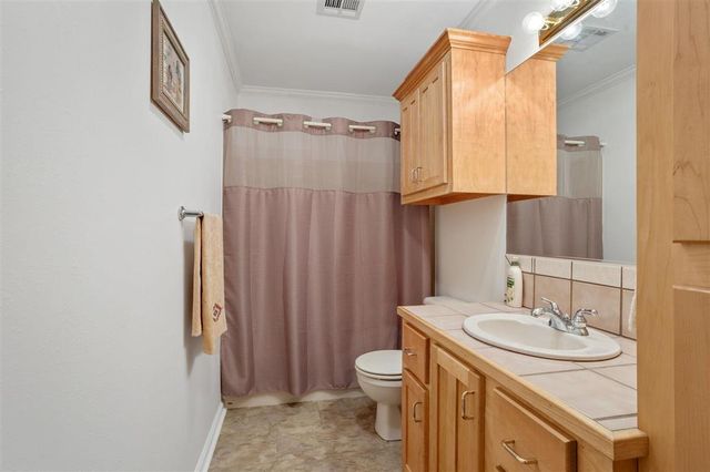 610 E Cal Cam Line Road, Lake Charles, LA 70607