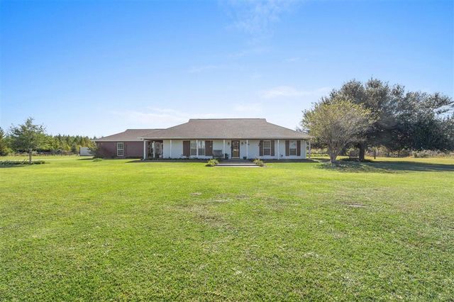 610 E Cal Cam Line Road, Lake Charles, LA 70607