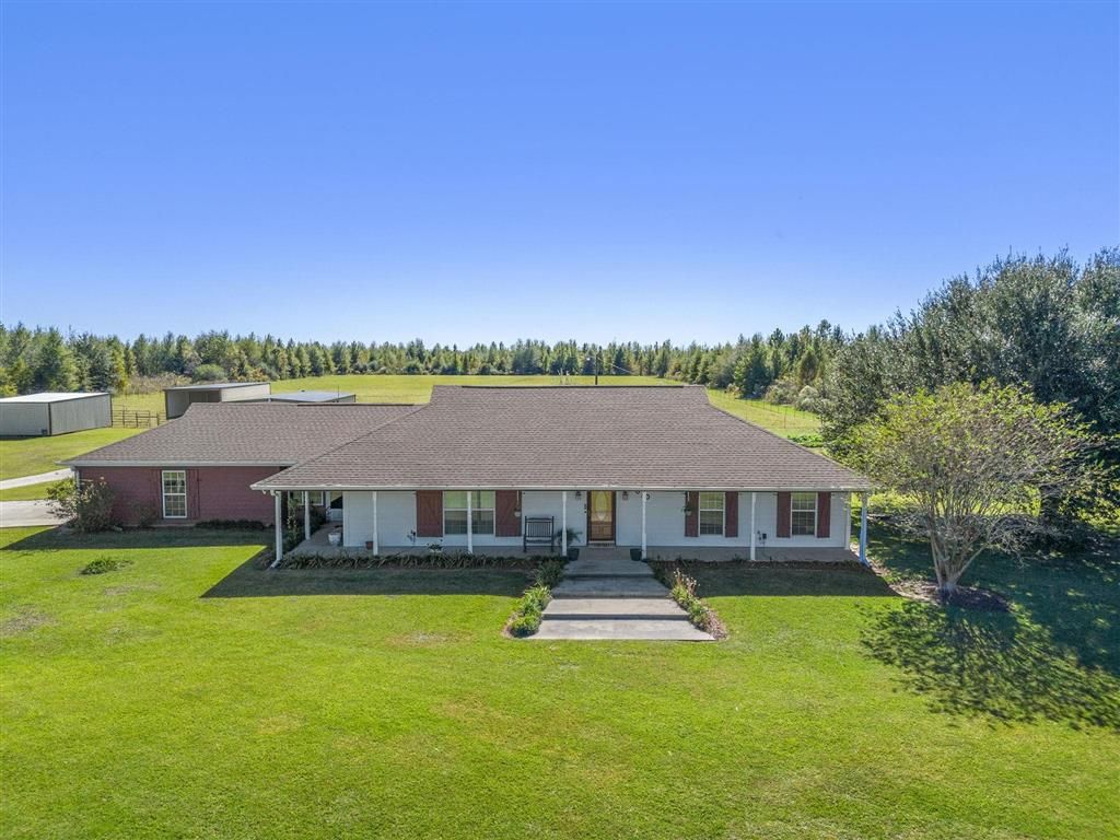 610 E Cal Cam Line Road, Lake Charles, LA 70607