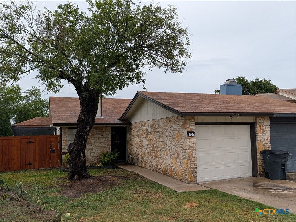 Image 2 of property listing at 2407 Skylark Circle, Killeen, TX 76549