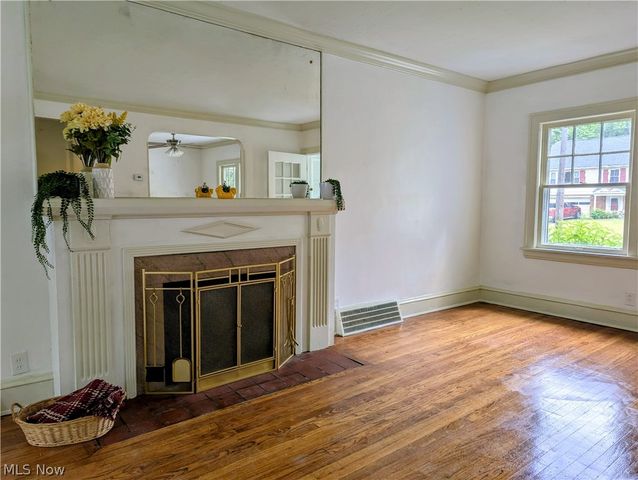 3476 Meadowbrook Boulevard, Cleveland Heights, OH 44118