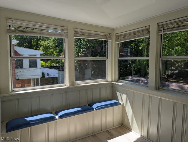3476 Meadowbrook Boulevard, Cleveland Heights, OH 44118