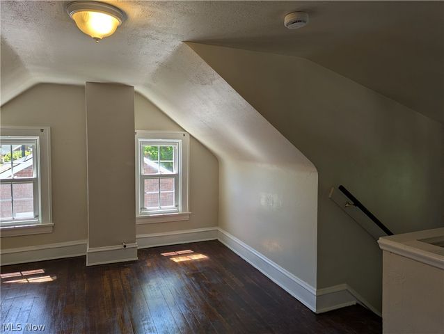 3476 Meadowbrook Boulevard, Cleveland Heights, OH 44118