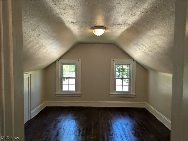 3476 Meadowbrook Boulevard, Cleveland Heights, OH 44118