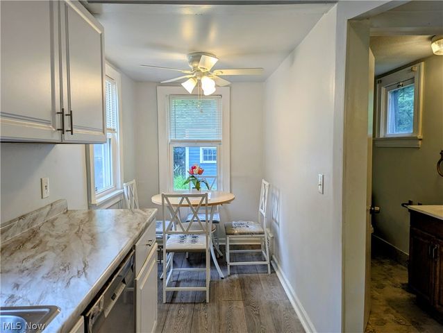 3476 Meadowbrook Boulevard, Cleveland Heights, OH 44118