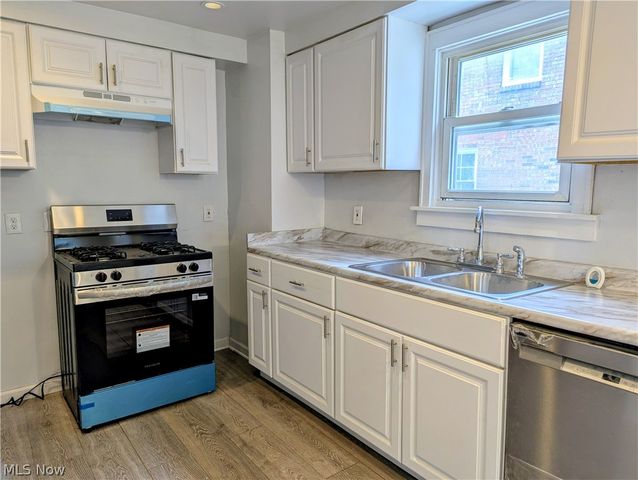 3476 Meadowbrook Boulevard, Cleveland Heights, OH 44118