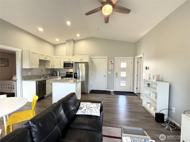 1129 Fairwood Drive SW, Ocean Shores, WA 98569