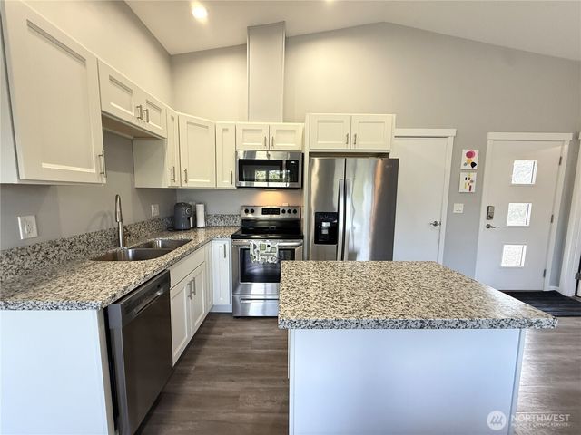 1129 Fairwood Drive SW, Ocean Shores, WA 98569