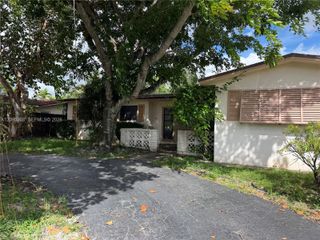 1819 N 51st Avenue, Hollywood, FL 33021