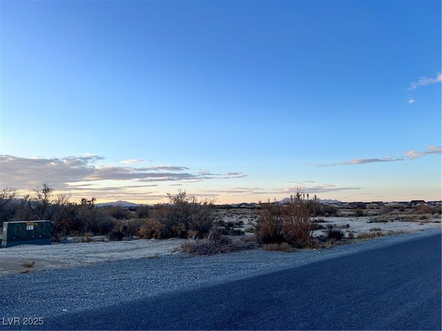 3920 East Thousandaire Boulevard, Pahrump, NV 89061