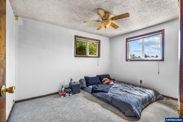 3965 48th Av NE, Salem, OR 97305