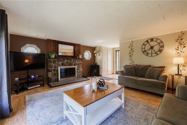 6511 Fisher Hill Road, Bristol, NY 14424