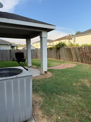 7306 Liberty Ridge Lane, Houston, TX 77049