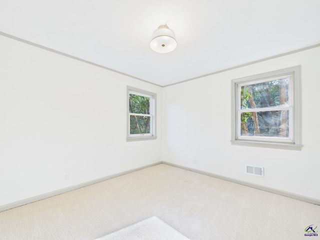 581 Rogers Drive, Macon, GA 31204