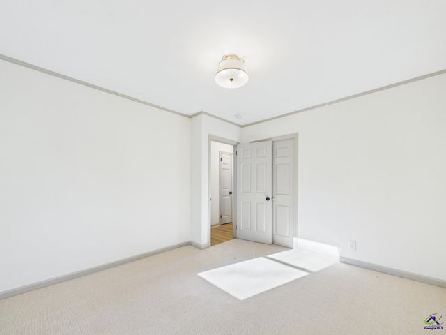 581 Rogers Drive, Macon, GA 31204