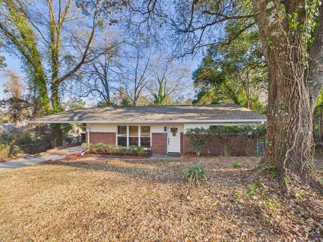 581 Rogers Drive, Macon, GA 31204