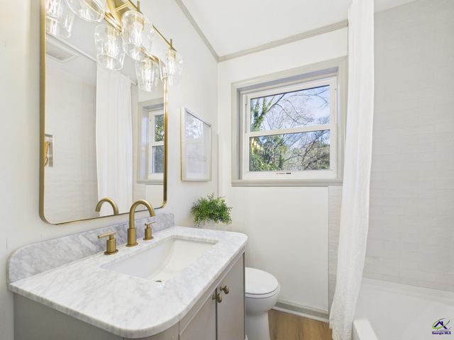 581 Rogers Drive, Macon, GA 31204