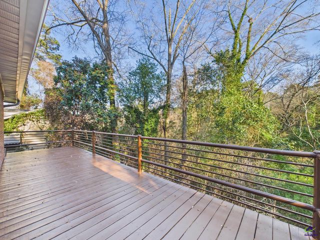 581 Rogers Drive, Macon, GA 31204