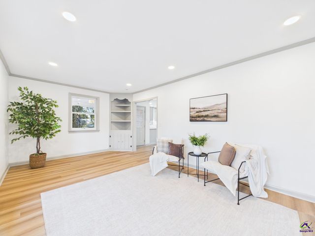 581 Rogers Drive, Macon, GA 31204