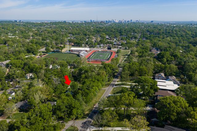 4025 Lealand Ln, Nashville, TN 37204