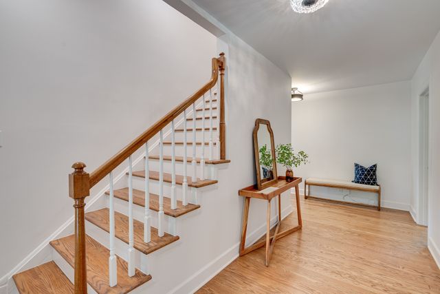 4025 Lealand Ln, Nashville, TN 37204