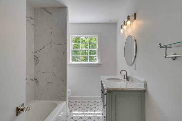 4025 Lealand Ln, Nashville, TN 37204