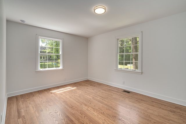 4025 Lealand Ln, Nashville, TN 37204