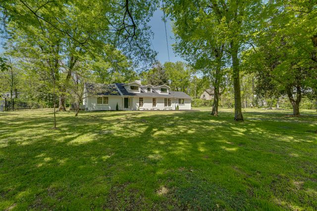 4025 Lealand Ln, Nashville, TN 37204