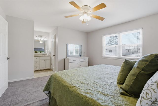 9715 Siegen Ln, Baton Rouge, LA 70810