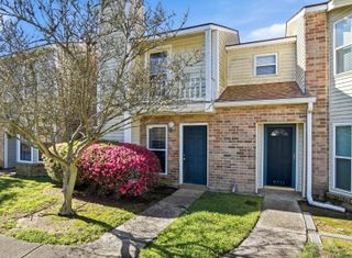 9715 Siegen Ln, Baton Rouge, LA 70810