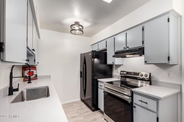 8131 N 107TH Avenue 82, Peoria, AZ 85345